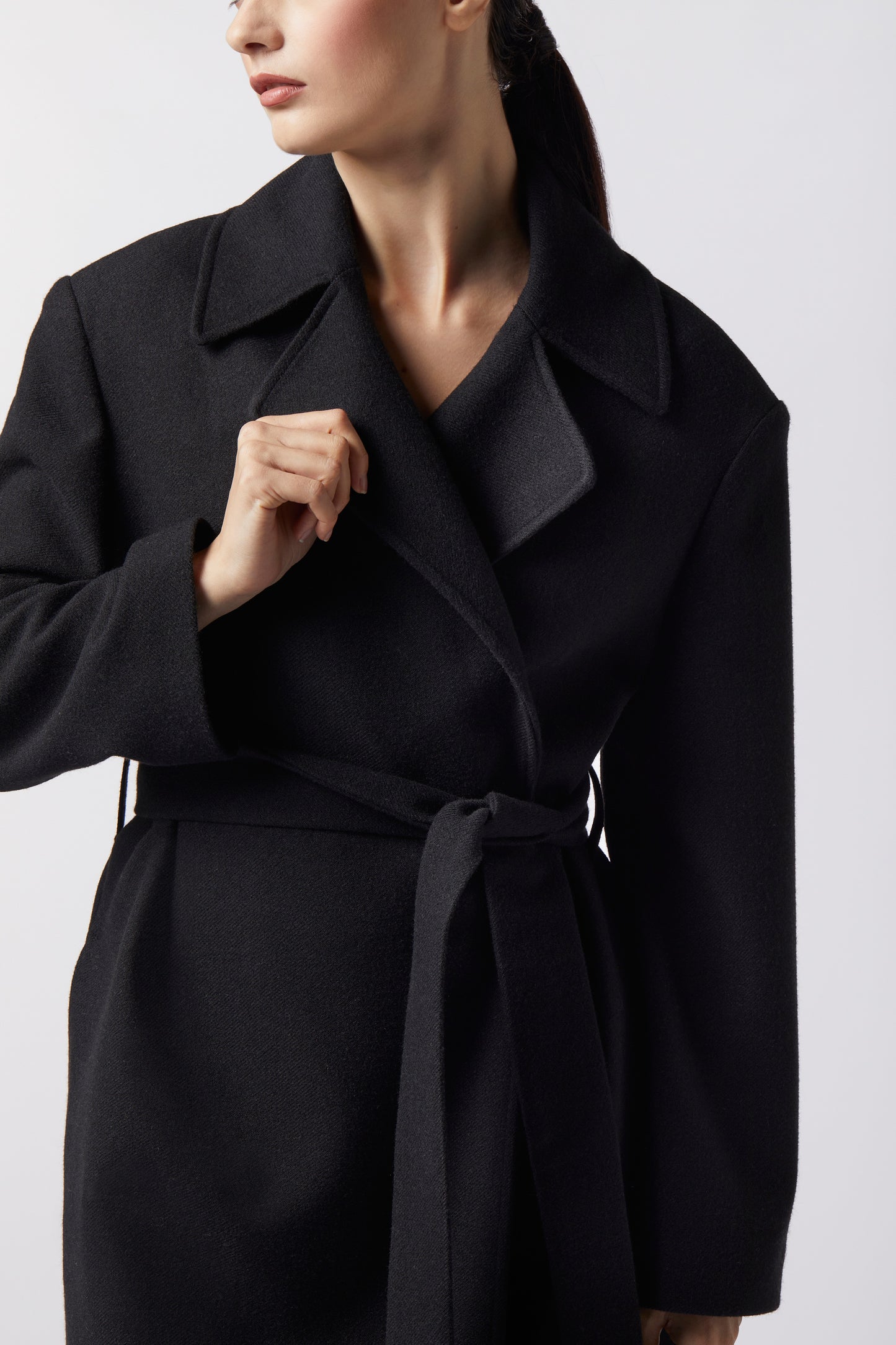 Cappotto midi con cintura in misto lana