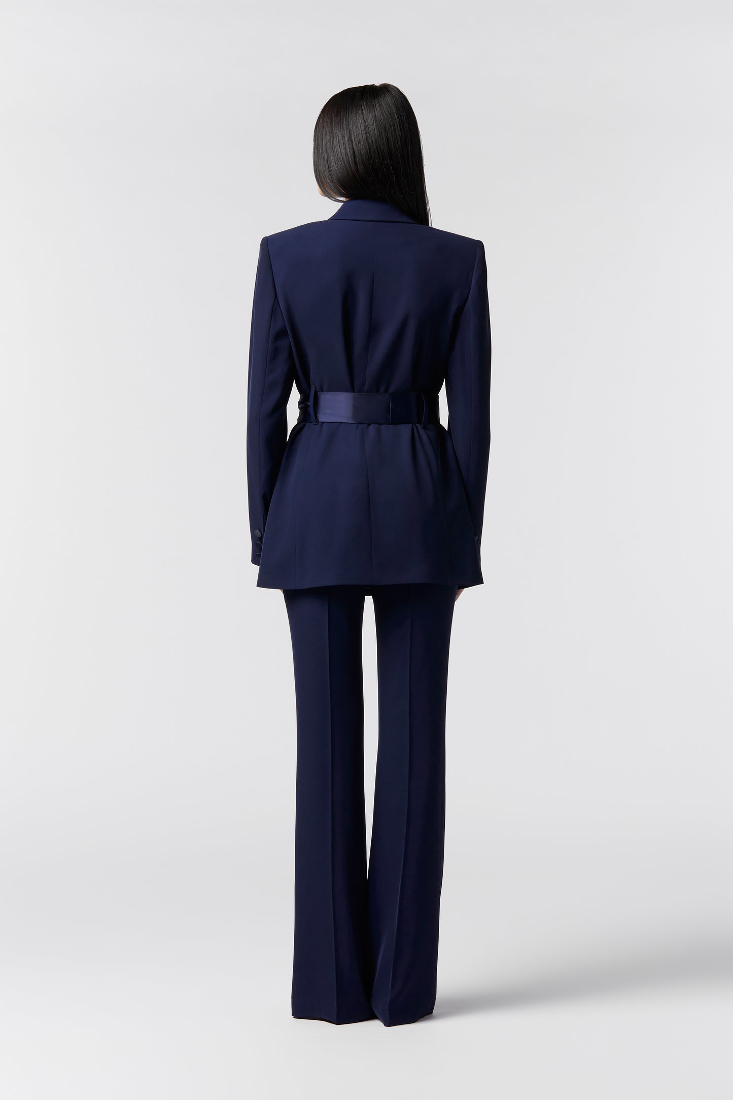 Tailleur Giacca con cintura in raso e Pantalone Zampa - Kady fluido