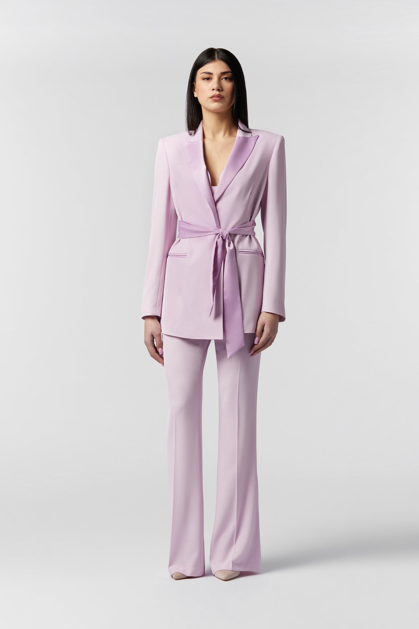 Tailleur Giacca con cintura in raso e Pantalone Zampa - Kady fluido