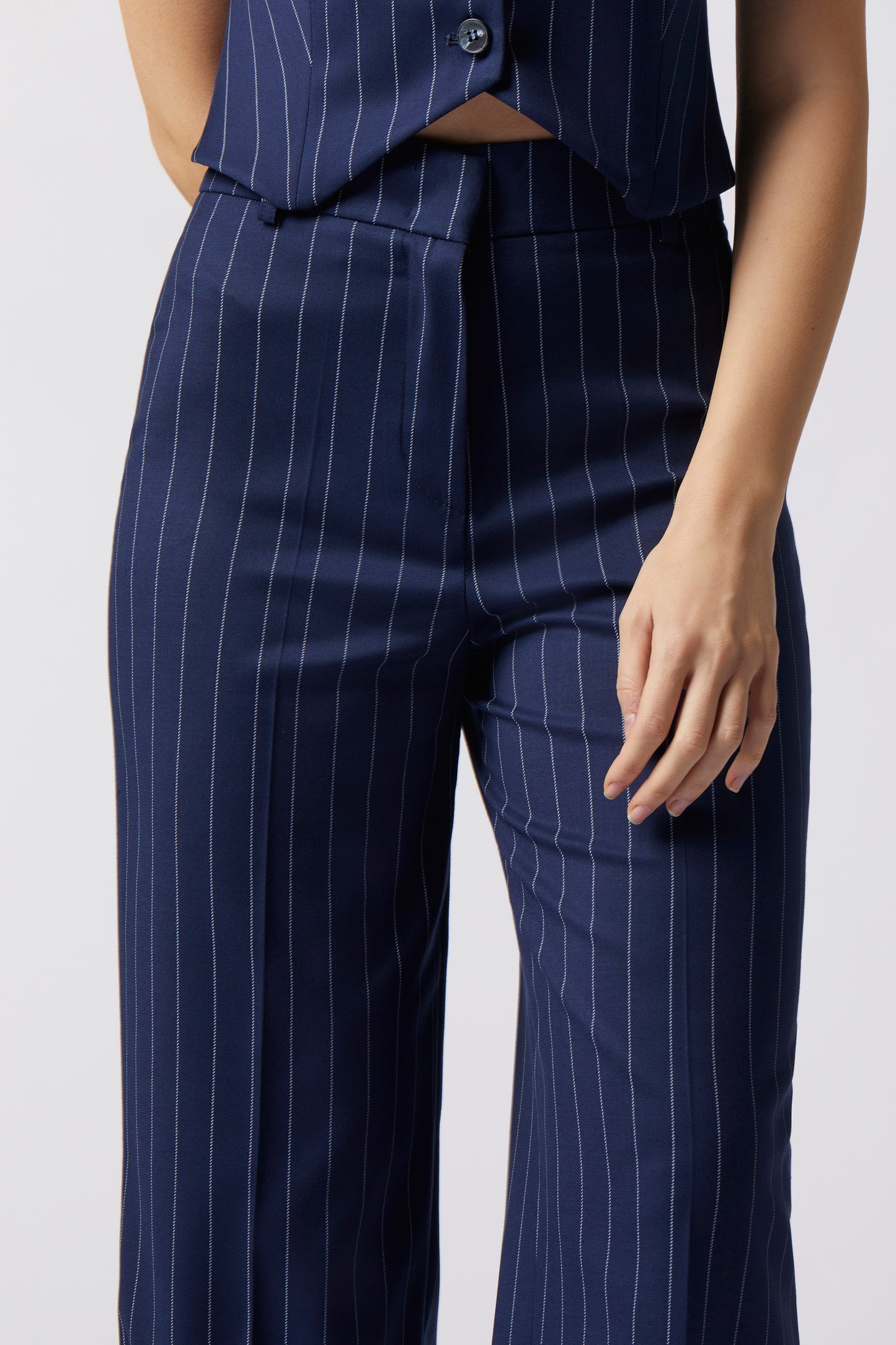 Tailleur Giacca doppiopetto e Pantalone palazzo – Gessato