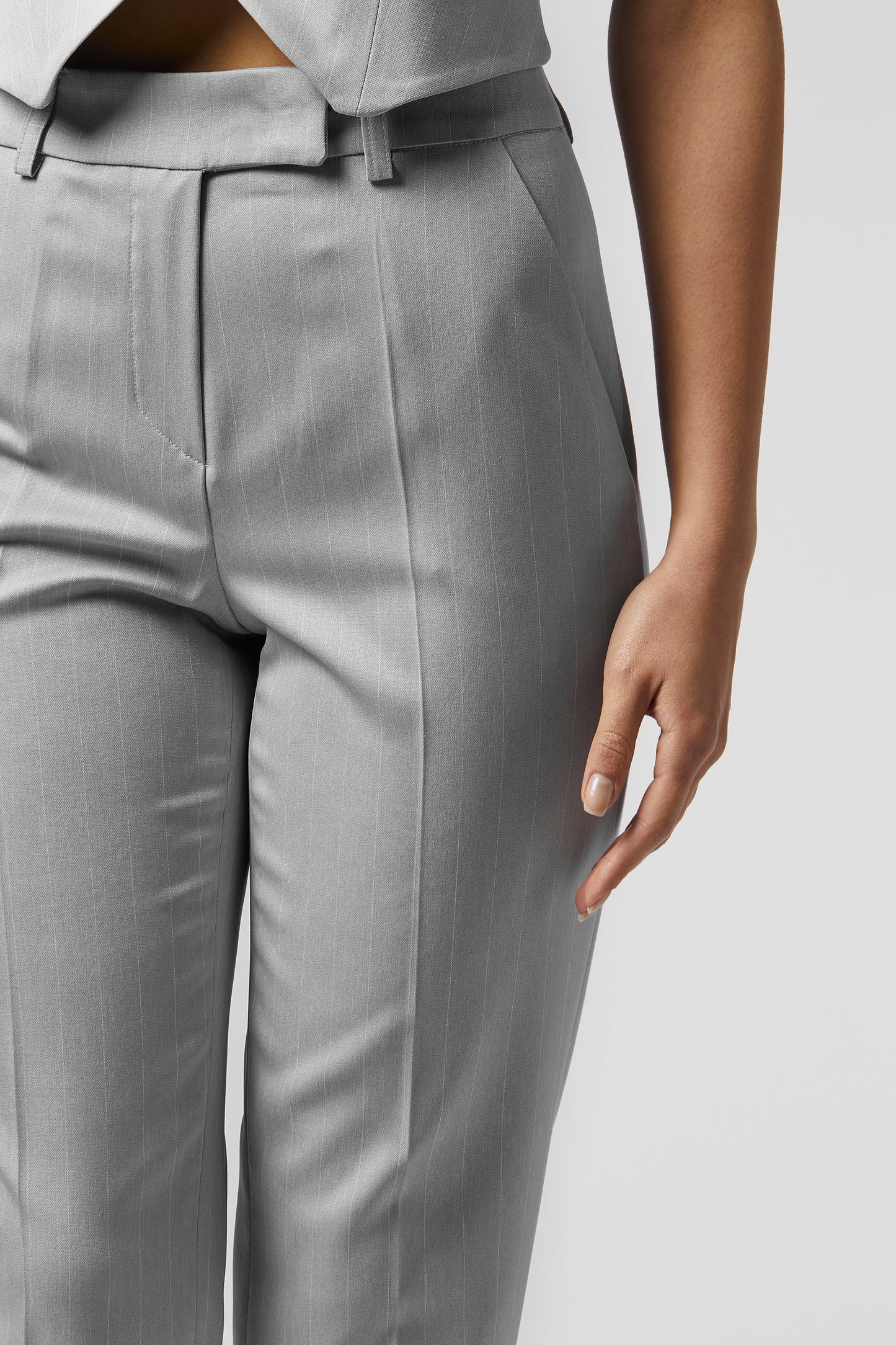 Tailleur Giacca con Cintura e Pantalone Gamba dritta - Gessato