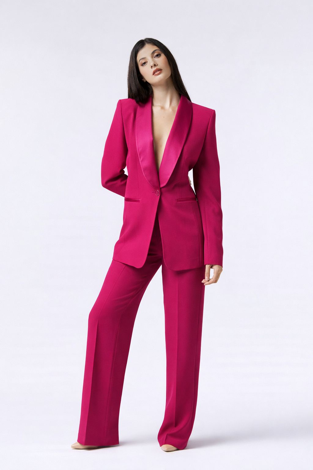 SS26 / Tailleur Giacca monopetto rever raso e Pantalone palazzo – Tessuto Stretch