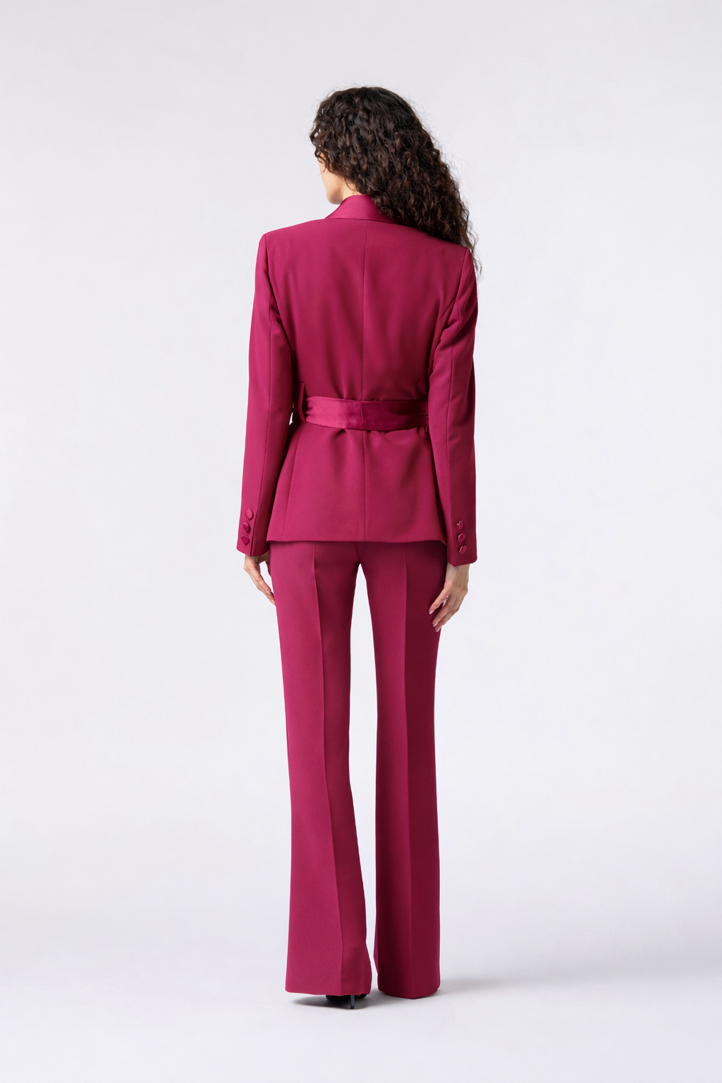 SS26 / Tailleur Giacca con cintura in raso e Pantalone Zampa - Tessuto Kady