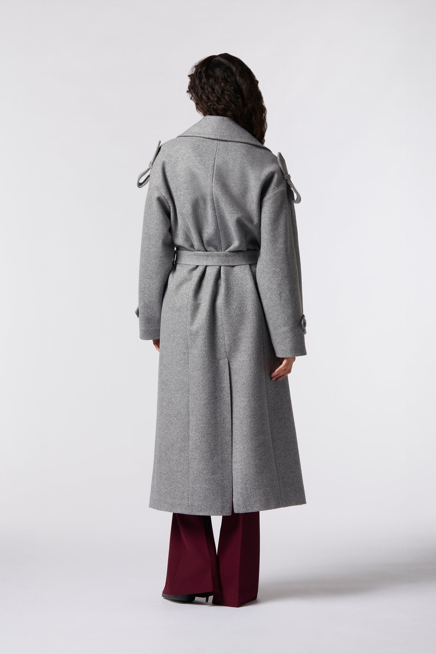 Cappotto doppiopetto con cintura in misto lana