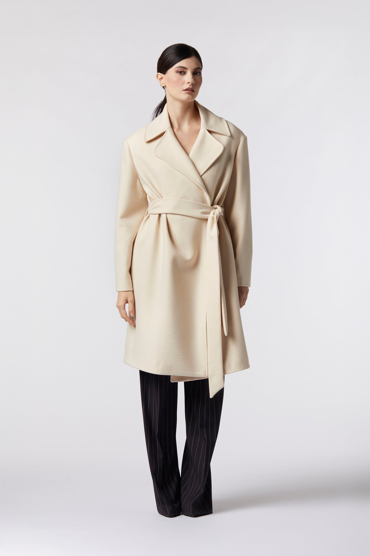Cappotto midi con cintura in misto lana