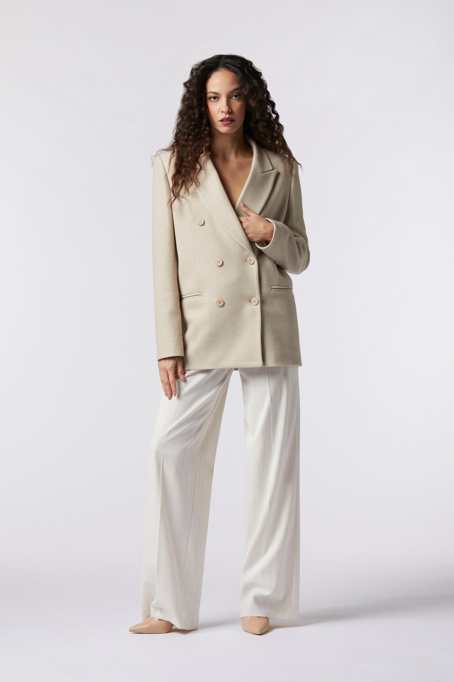 Cappotto corto doppiopetto in misto lana