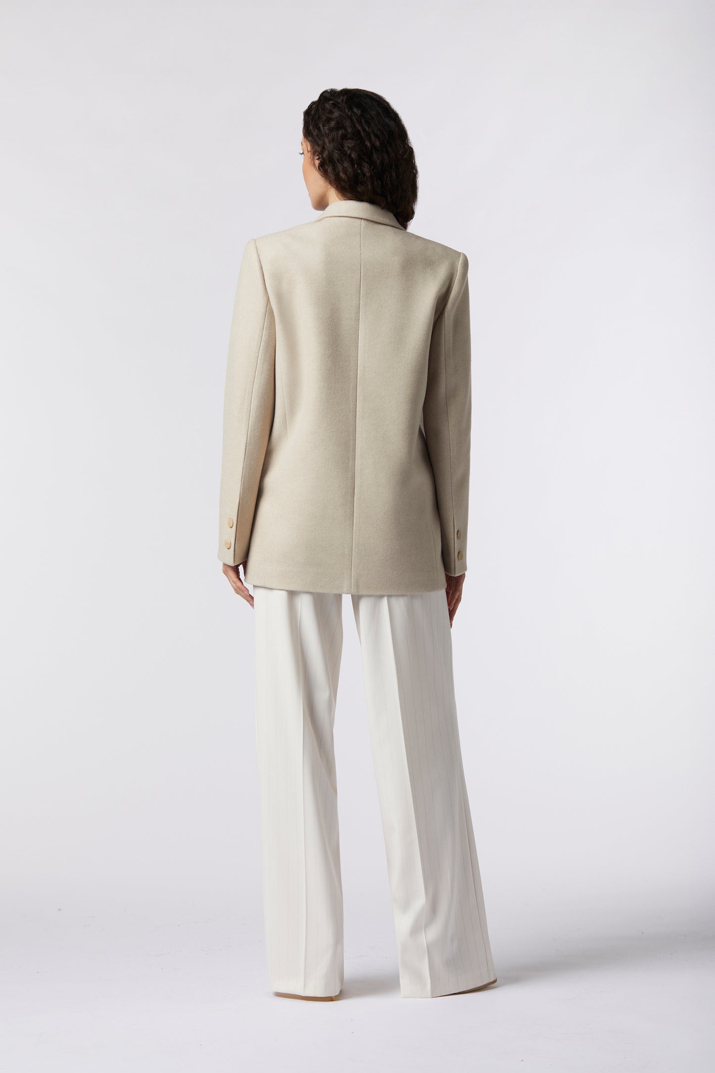 Cappotto corto doppiopetto in misto lana