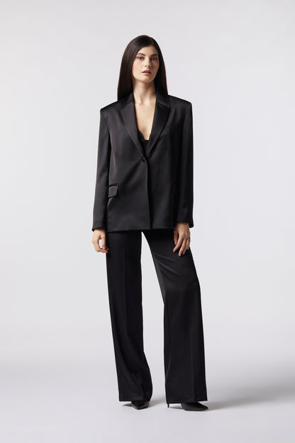 Tailleur Giacca over e Pantalone palazzo – Tessuto Raso