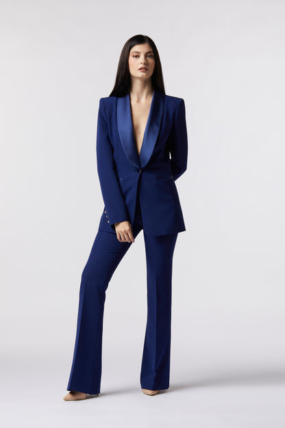 Tailleur Giacca monopetto rever raso e Pantalone a zampa – Tessuto Stretch