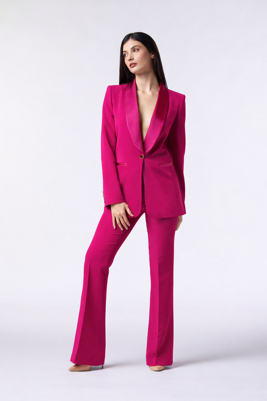 SS26 / Tailleur Giacca monopetto rever raso e Pantalone a zampa – Tessuto Stretch