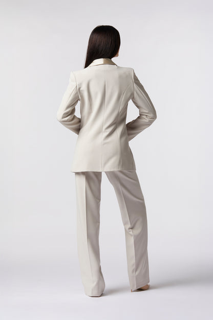 Tailleur Giacca monopetto rever raso e Pantalone palazzo – Tessuto Stretch