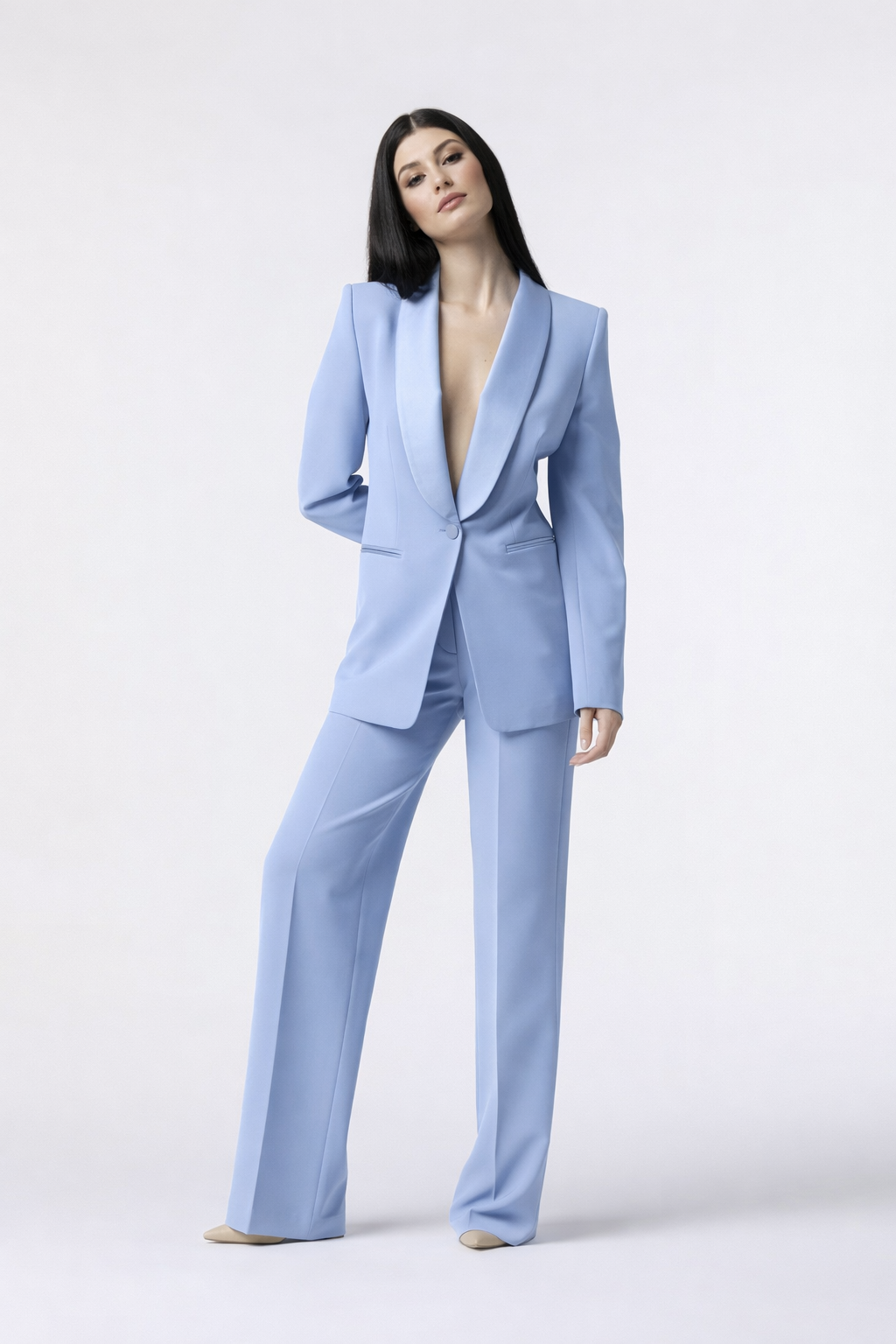 SS26 / Tailleur Giacca monopetto rever raso e Pantalone palazzo – Tessuto Stretch