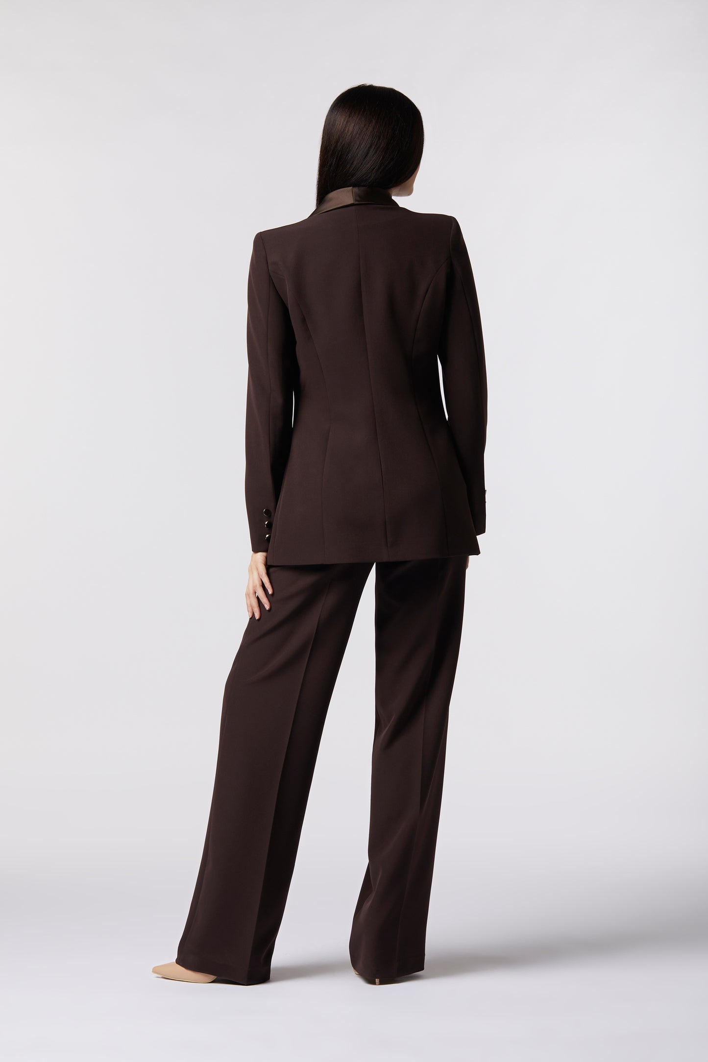 Tailleur Giacca monopetto rever raso e Pantalone palazzo – Tessuto Stretch