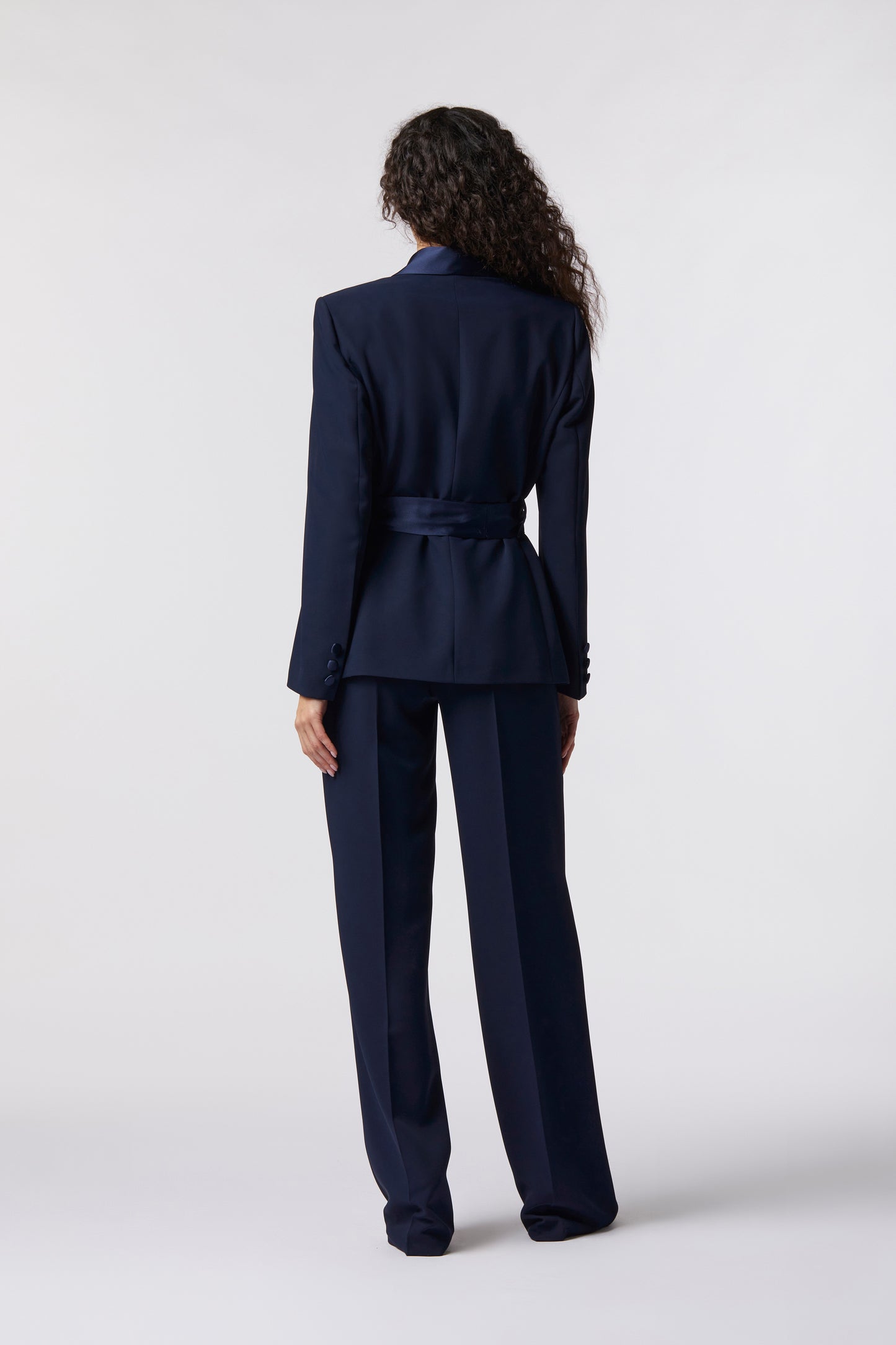 Tailleur Giacca con cintura in raso e Pantalone palazzo – Tessuto Kady