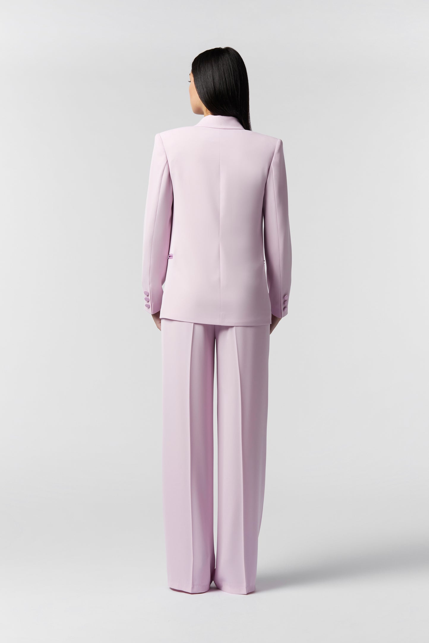 Tailleur Giacca monopetto rever raso e Pantalone palazzo – Kady