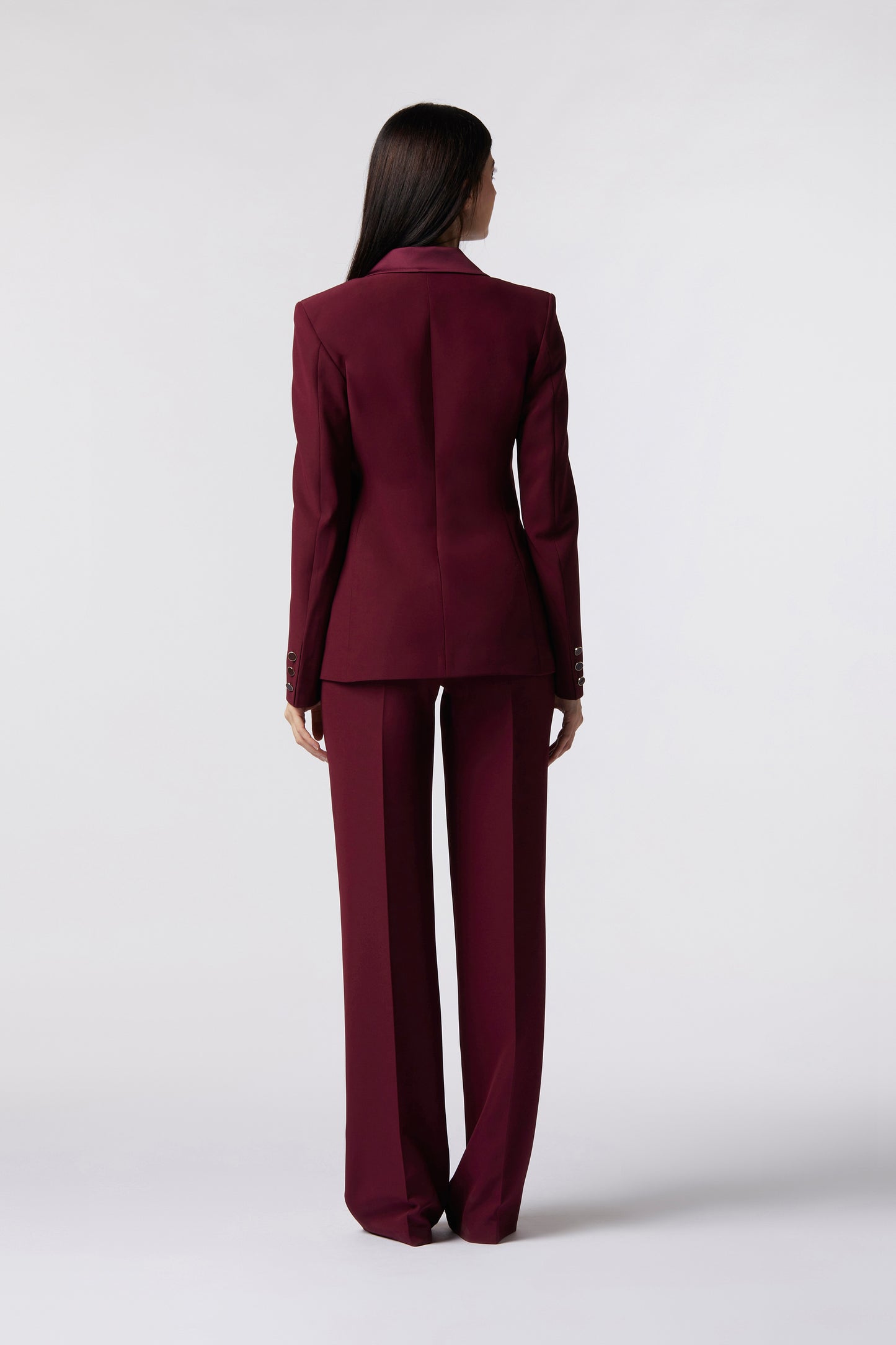 Tailleur Giacca doppiopetto rever raso e Pantalone palazzo – Tessuto Stretch