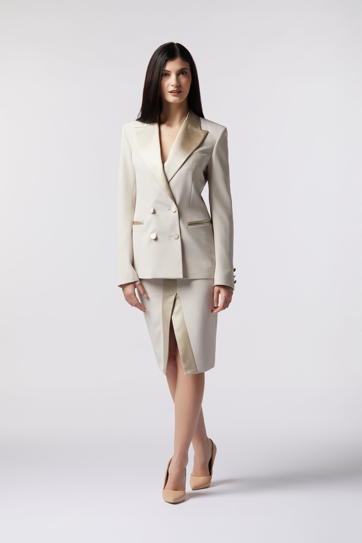 Tailleur Giacca doppiopetto rever raso e Gonna  – Tessuto Stretch