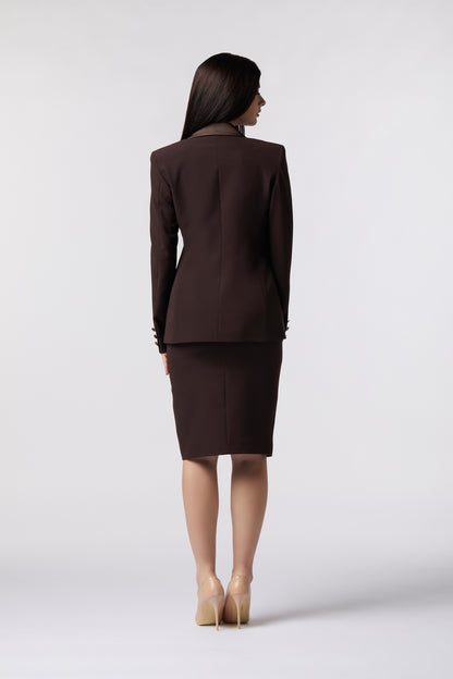 Tailleur Giacca doppiopetto rever raso e Gonna  – Tessuto Stretch