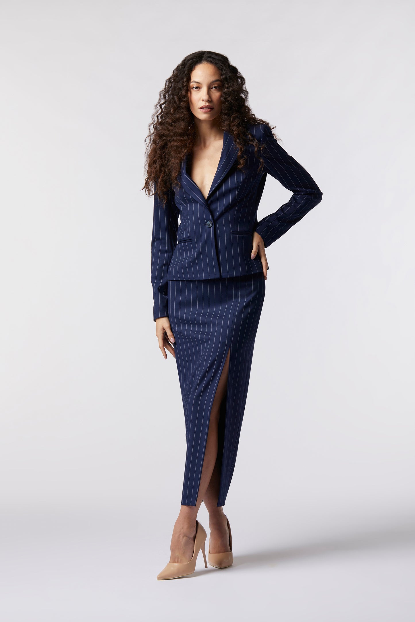 Tailleur Giacca monopetto e Gonna lunga – Gessato