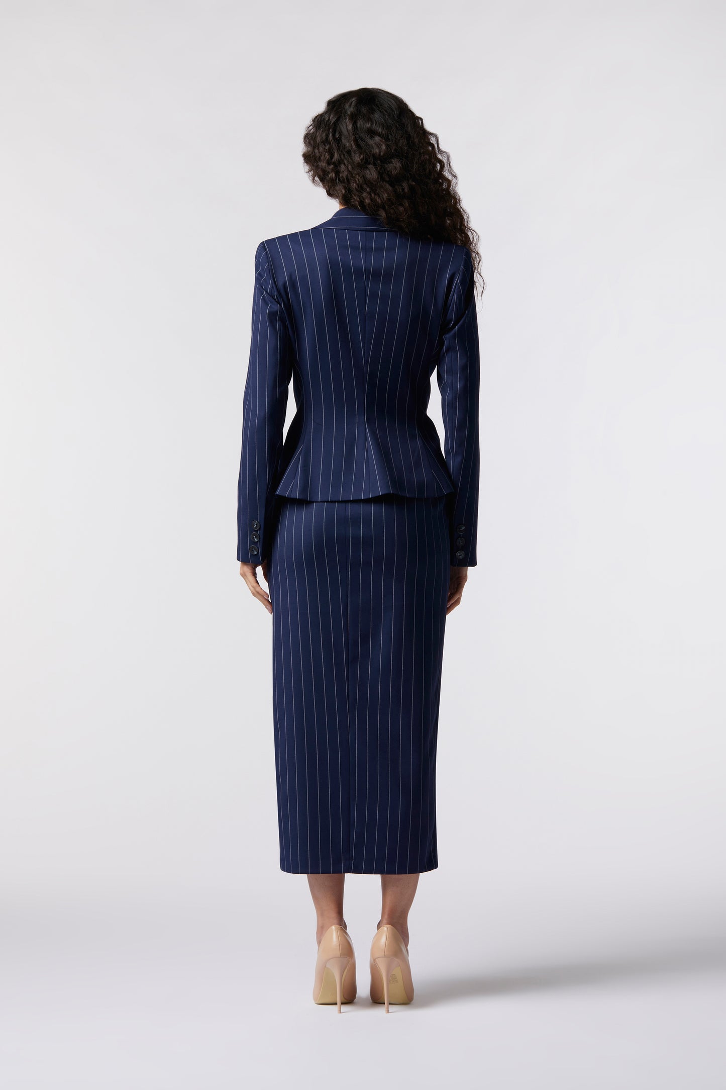 Tailleur Giacca monopetto e Gonna lunga – Gessato