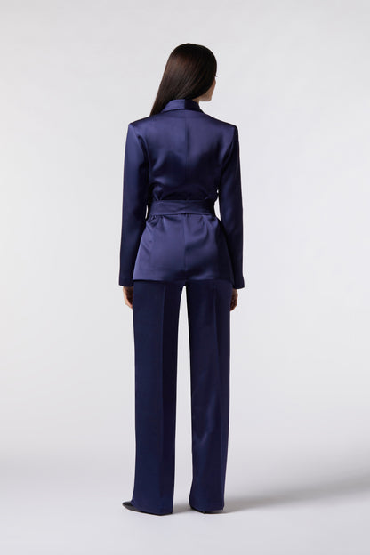 Tailleur Giacca con cintura e Pantalone palazzo – Tessuto Raso