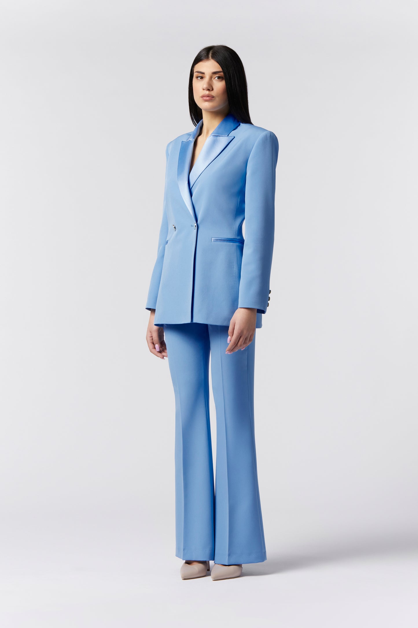 Tailleur Giacca Rever raso e Pantalone zampa - Tecnico