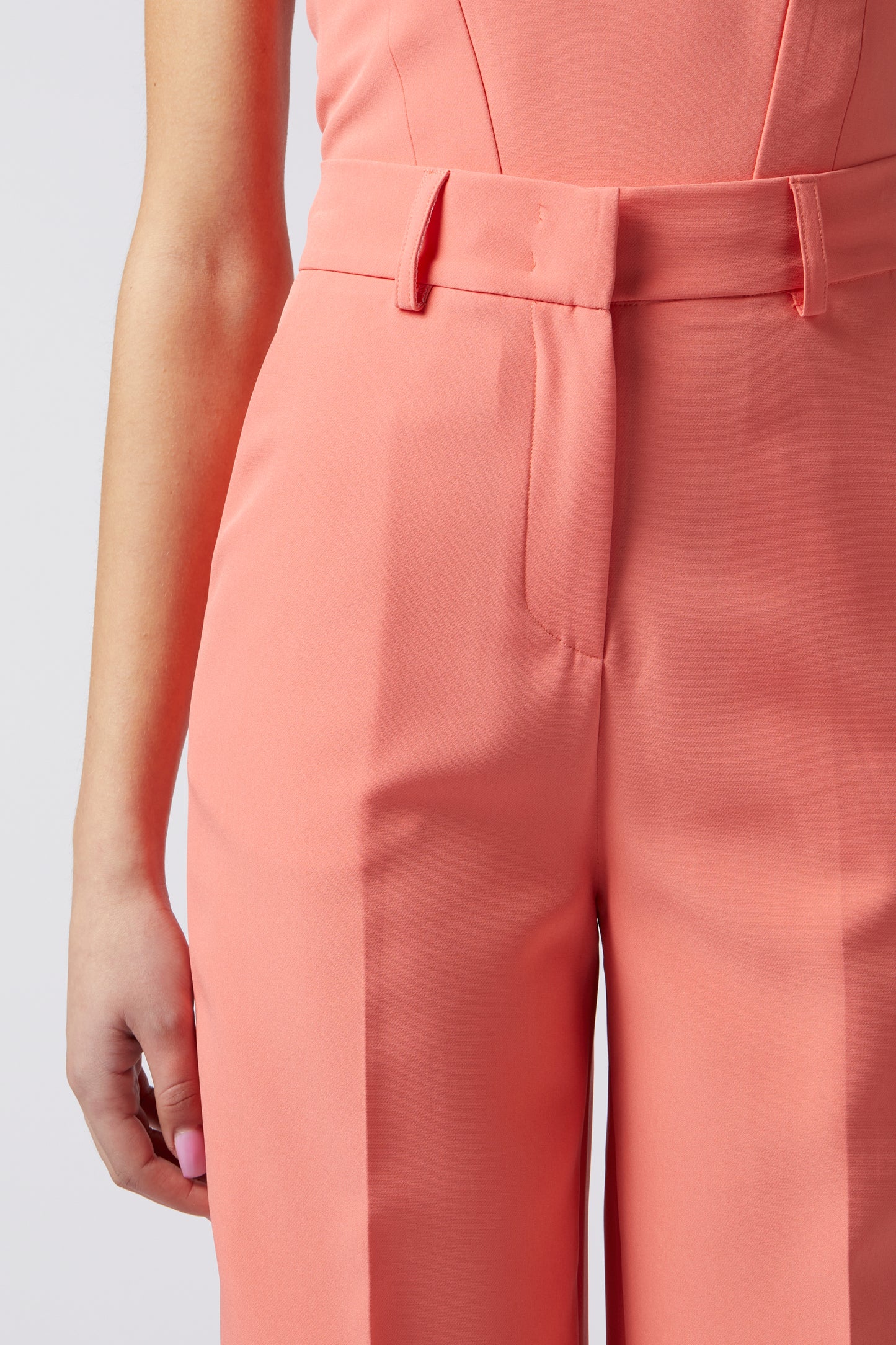 Tailleur Giacca con Cintura e Pantalone palazzo - Tecnico